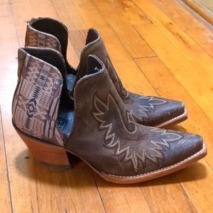 Ariat Cowboy Boots